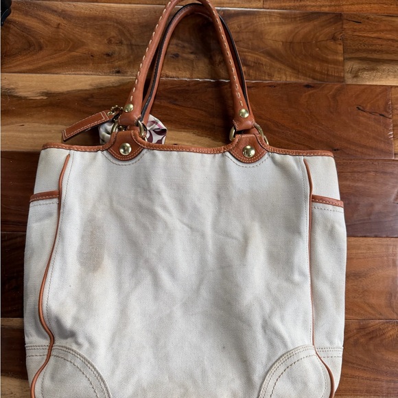 Coach Cream and Tan Leather Tote - Picture 5 of 15